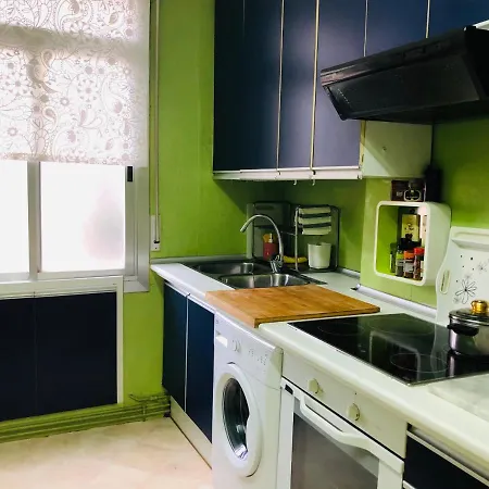 Atxuri Private Room Проживание в семье *